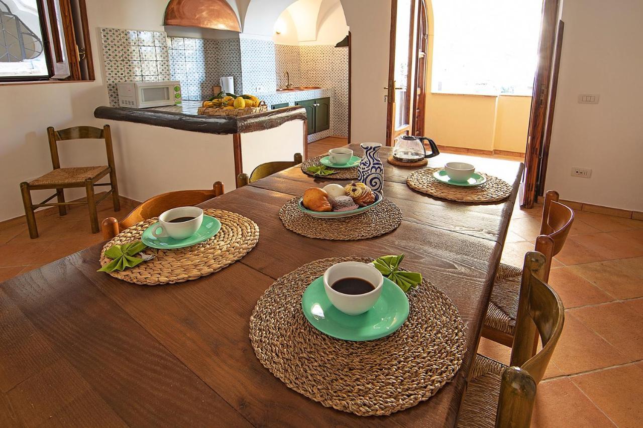 Borgo Di Conca Dei Marini Villa Luaran gambar