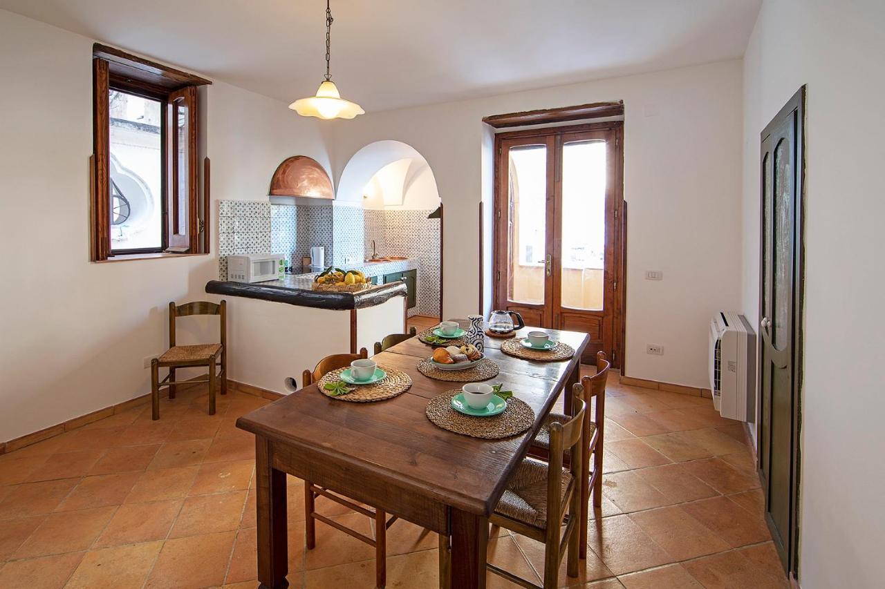 Borgo Di Conca Dei Marini Villa Luaran gambar