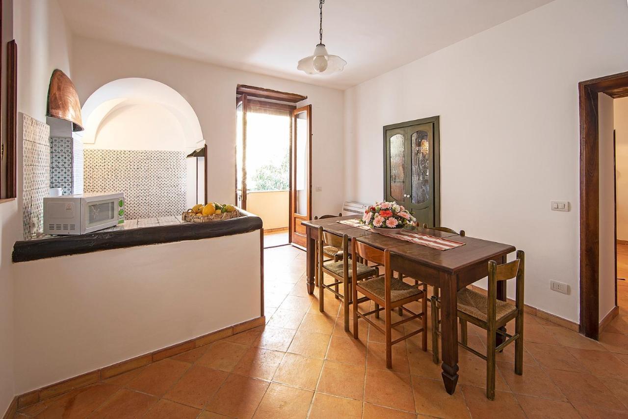 Borgo Di Conca Dei Marini Villa Luaran gambar