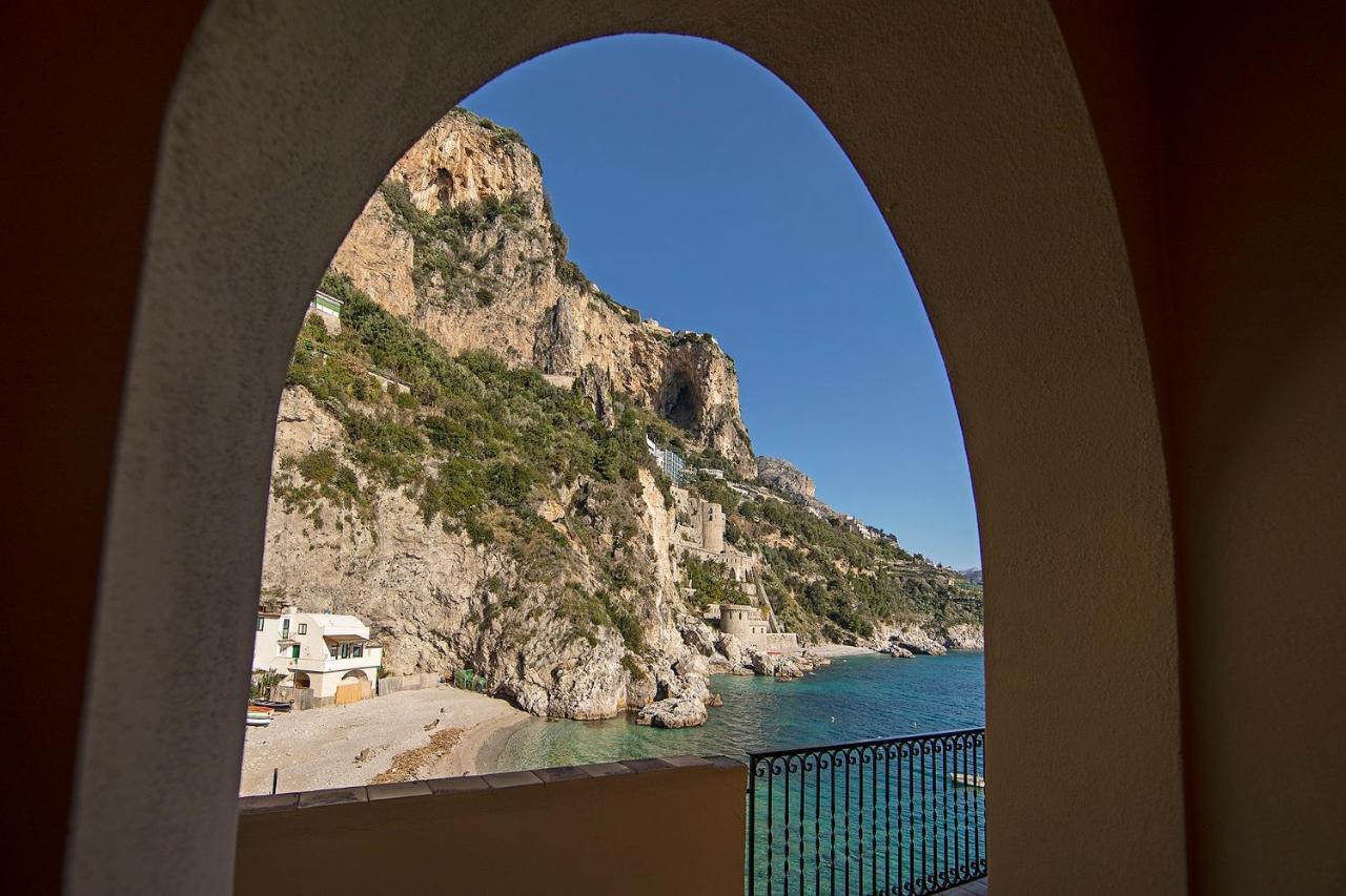 Borgo Di Conca Dei Marini Villa Luaran gambar