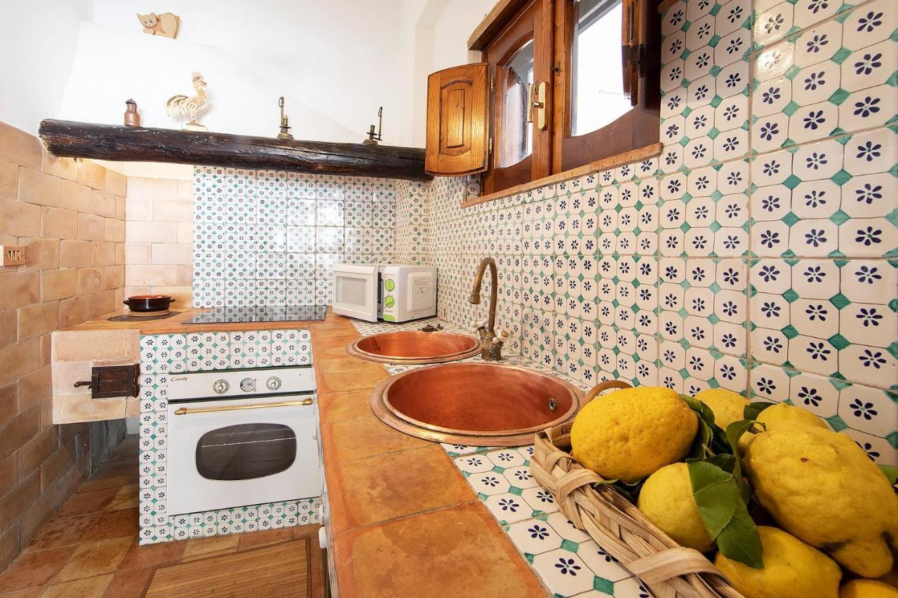Borgo Di Conca Dei Marini Villa Luaran gambar