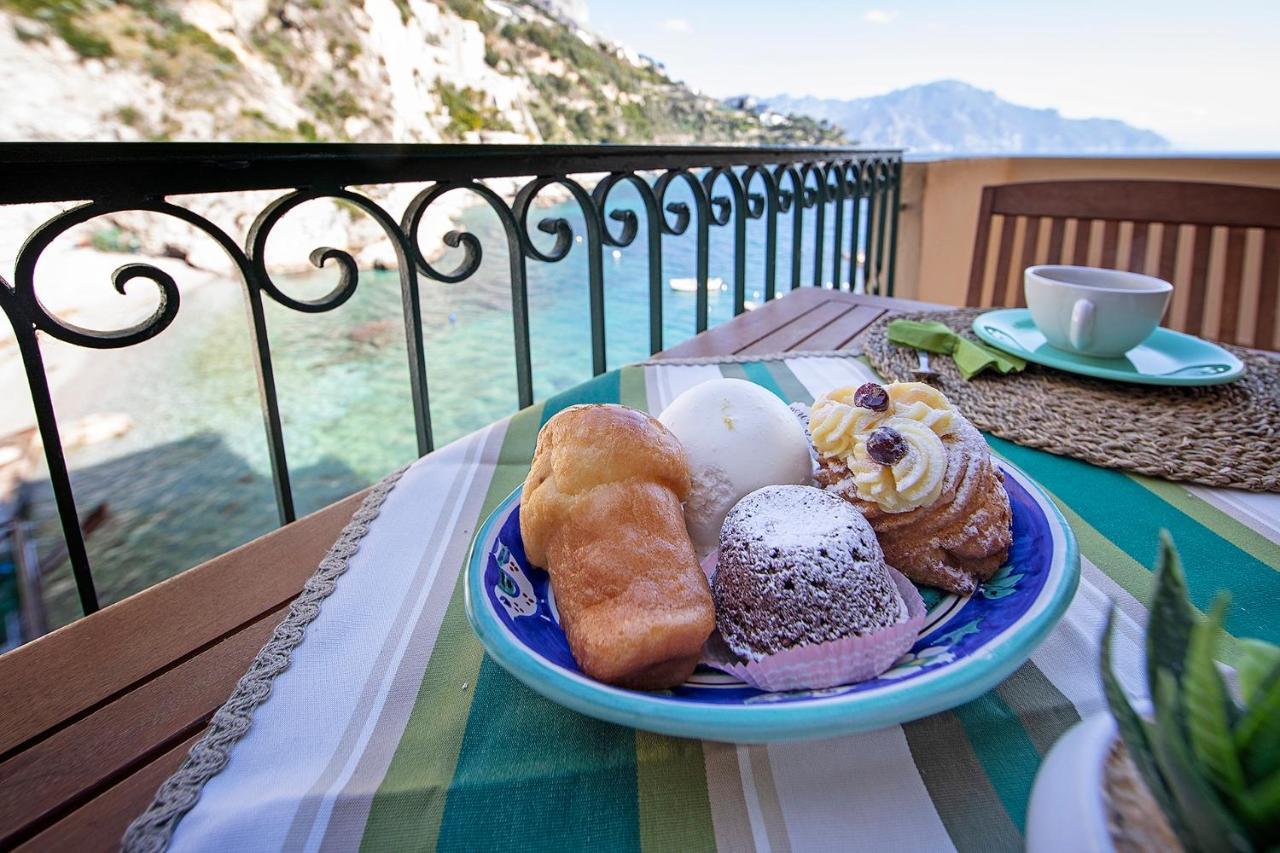 Borgo Di Conca Dei Marini Villa Luaran gambar